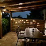 Holiday home Mit Garten *