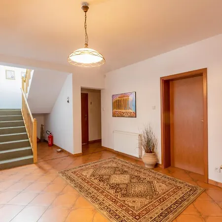 Vakantiehuis Mit Garten Szczecin